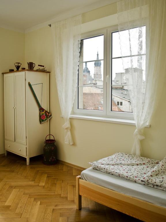 Tramp Aparthostel Cracóvia Exterior foto
